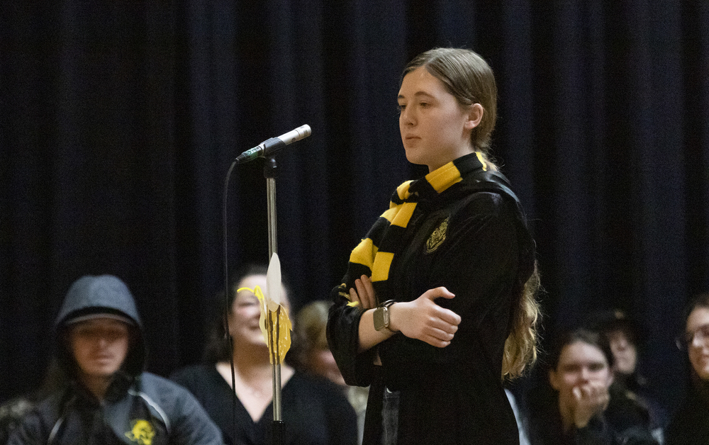 'Professional Texans' win TJR's Community-Wide Spelling Bee | Thomas J ...